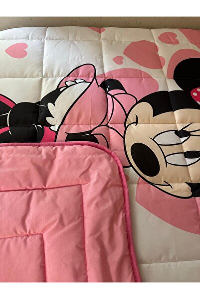 adenkahome Minnie Mouse Desenli, Kapitone Dikişli Tek Kişilik Yatak Örtüsü Seti 160x220 cm + Yastık Kılıfı