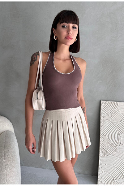 Jooy Μπλούζα με λαιμόκοψη και ανοιχτή πλάτη με λεπτομέρεια κεντήματος