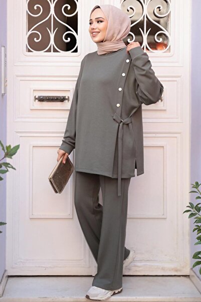 N.S NEVA STYLE Διπλό Σετ Χακί Τεσσέτρο με Λεπτομέρεια με Κουμπιά 13261HK