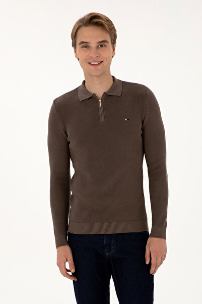 U.S. Polo Assn. Men's Regular Fit Zippered Mink Basic Sweater 50313685-Vr052
