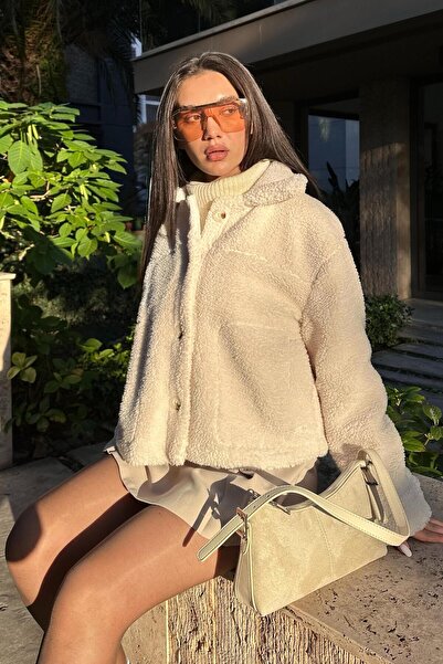 Seeh Bej Düğmeli Yünlü Kadın Mont SH303