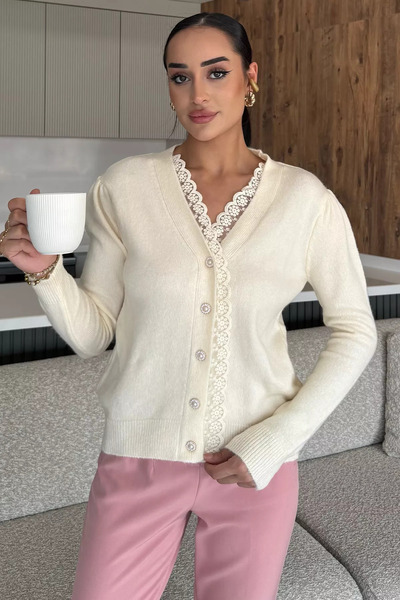 julude Cream Women's Front Buttoned Ribbed Knit Cardigan (Fits Sizes S-M-L-Xl.)