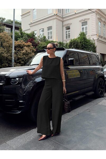 Butik Γυναικεία αμάνικη μπλούζα με λαιμόκοψη και υφασμάτινο διπλό σετ Aerobin