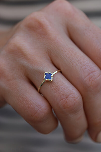 Yenigün Kuyumculuk 14 Ayar Altın Saks Taş Detaylı Mini Yonca Yüzük