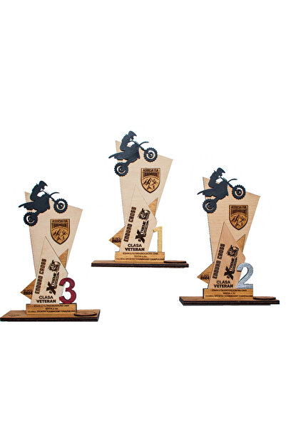 OEM Set trofee cupe HH1658 Locurile 1 2 3 Personalizat din lemn 18x20 cm