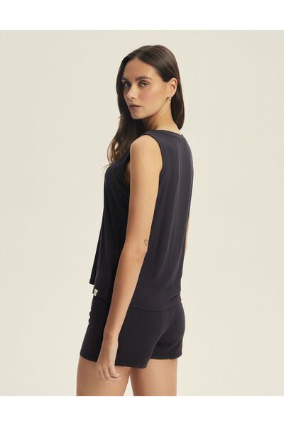 ESOTIQ Women's Pajama Set 2-Piece Cami Top & Shorts Ribbed Viscose & Elastane | Jenius 3