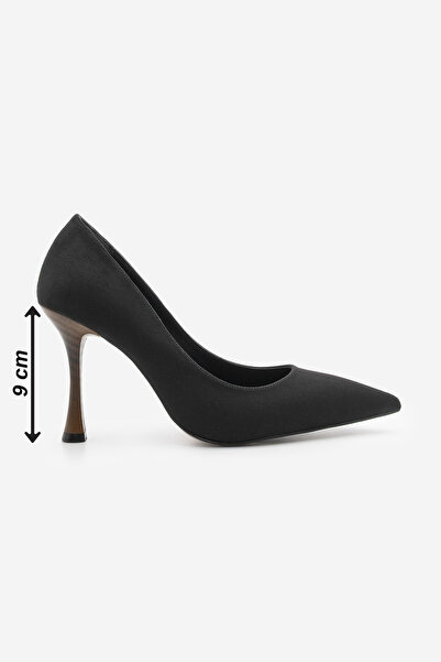 Marjin Kadın Stiletto Sivri Burun Ahşap Ökçe Desenli Topuklu Ayakkabı Oplin Siyah Süet