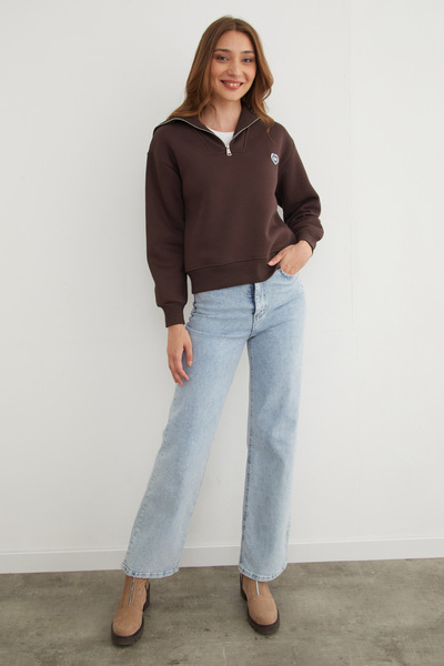 Fulla Moda 3 İplik Kalp Nakışlı Yarım Fermuarlı Sweatshirt