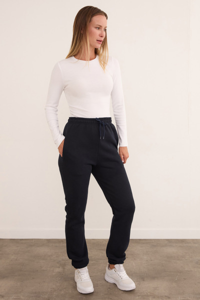 Fulla Moda 3 Thread Waist Tie Jogger Sweatpants