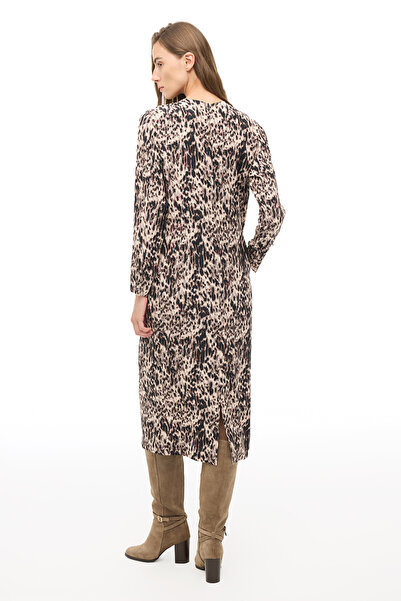 Perspective Brown Crew Neck Leopard Midi Dress