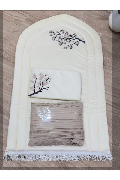 RAWAEA ALSHATER prayer rug