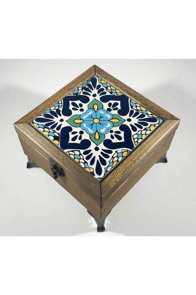 Çini Evi صندوق مجوهرات خشبي بتصميم زهور هندسية