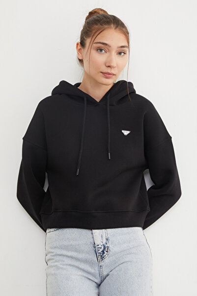 Fulla Moda 3 İplik Üçgen Metal Armalı Kapüşonlu Sweatshirt