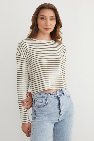 Fulla Moda Striped Crop Slim Knitwear Sweater