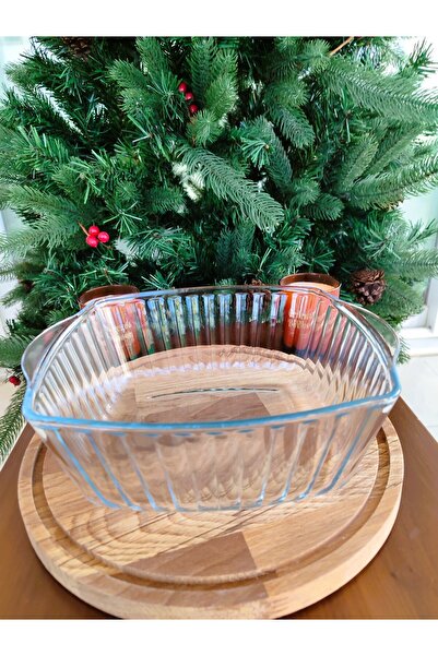 Madame Coco Sylvie Large Covered Glass Oven Dish - 2600 ml - Transparent