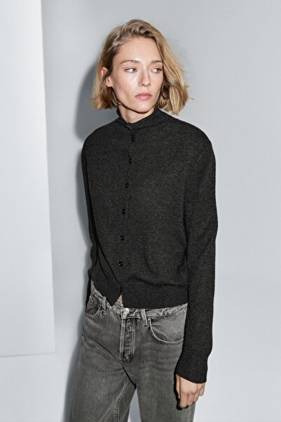 Massimo Dutti %100 yün dik yaka triko hırka