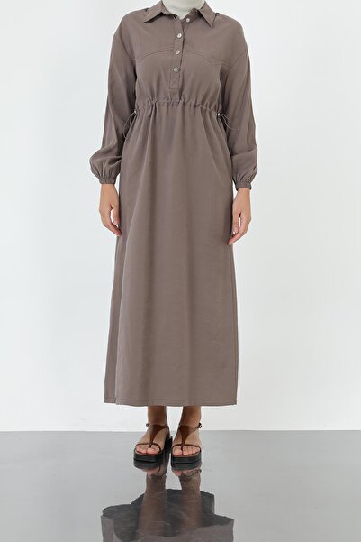 Loreen Γυναικείο φόρεμα με λαιμόκοψη πόλο με κορδόνι στη μέση – 20693ELB - MINK