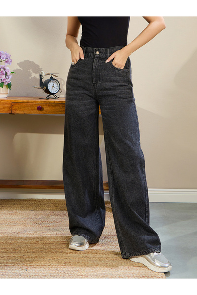 Sassafras By Styli بنطلون جينز نسائي بقصة مستقيمة وخصر مرتفع