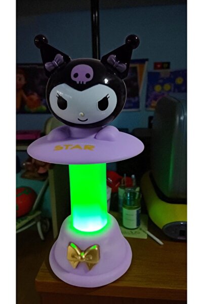 FAMEMUS ACCESSORY Kuromi Kafa Sallayan Gece Lambası Boyut: 18 cm