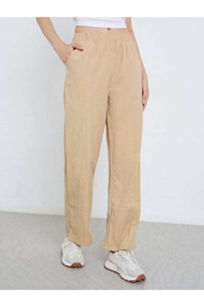Take Two By Styli بنطلون نسائي مريح باللون البيج