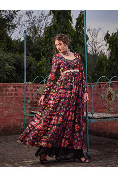 Sassafras By Styli Black Floral Poly Muslin Anarkali Kurta