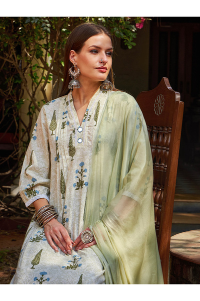Sassafras By Styli White Floral Cambric Kurta with Pencil Pants and Dupatta Set
