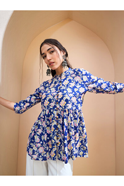 Sassafras By Styli Blue Floral Buttoned Gathered Kurti