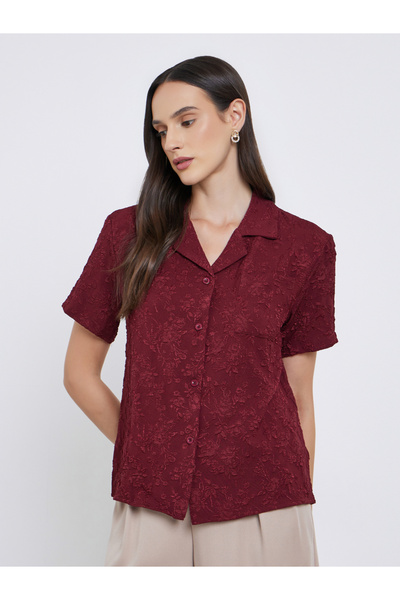 Styli Jacquard Buttoned Short Sleeve Shirt