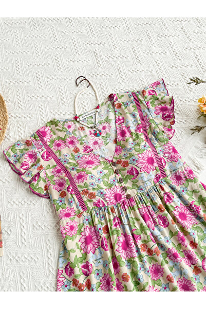 Take Two By Styli Floral Print V Neck Top