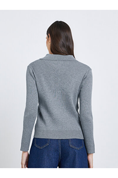 Styli Women Grey Ribbed Knit Polo Top