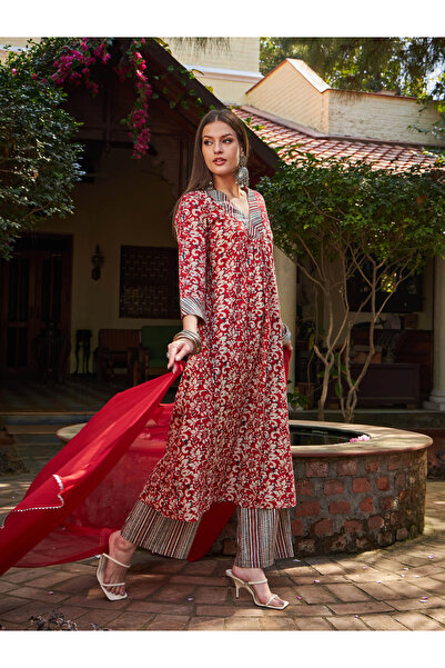 Sassafras By Styli Maroon Geometric Print V-Neck Kurta with Pencil Pants and Dupatta Set