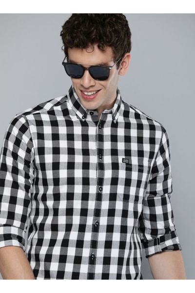 The Indian Garage Co By Styli قميص رجالي كاجوال منقوش بقصّة Slim Fit