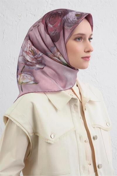 Armine Eșarfă din mătase pură Tivil 9419 cu modele mixte