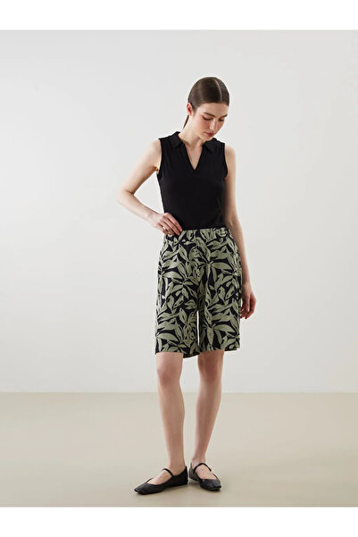 LC Waikiki LCWAIKIKI ClassicHaki Beli Lastikli Desenli Kadın Şort