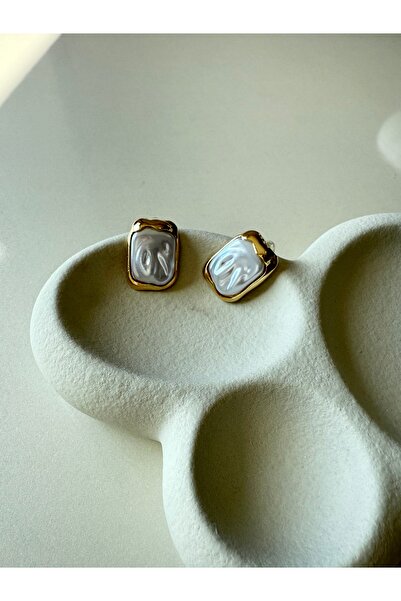 ZEYN BUTİK AKSESUAR Gold Kare İnci Küpe