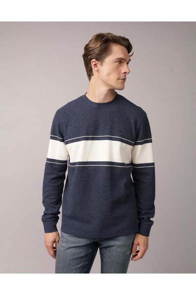 AMERICAN EAGLE قميص حراري