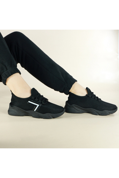 OEM Comfortable, flexible and breathable women's sports shoes, ideal for walking or light running, HQ-3