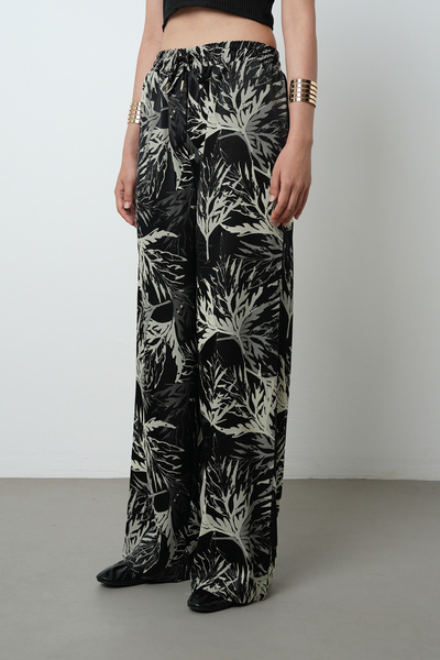 Orfeo Negro Women's Black Color Branch Patterned Wide Leg Elastic Waist Trousers