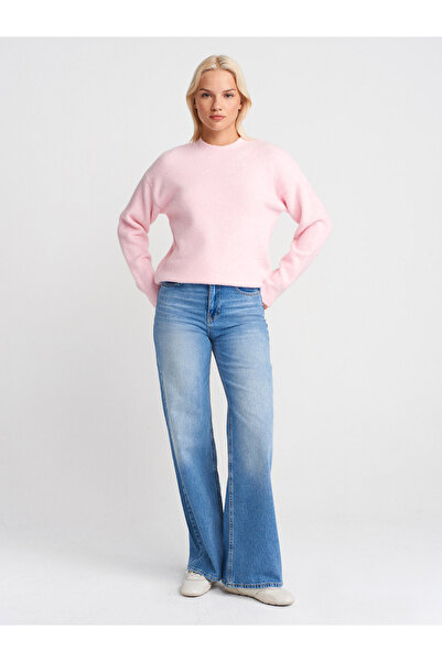 Dilvin 10640 Crew Neck Soft Textured Knit Sweater-Light Pink