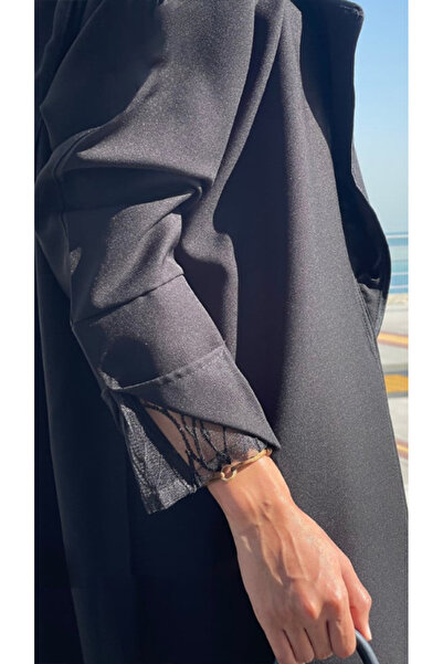 outline Black abaya with tulle inner sleeves