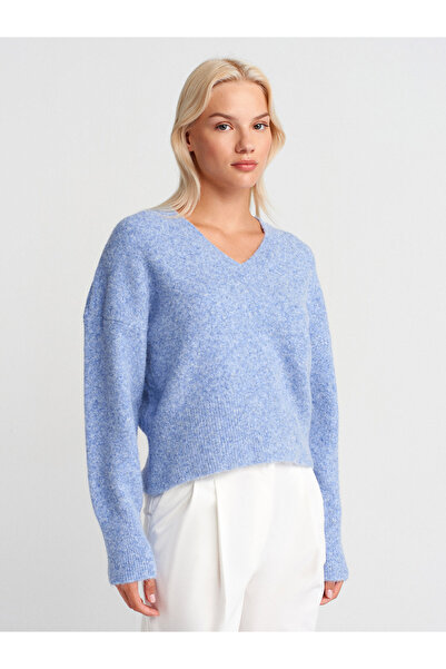 Dilvin 10645 Pulover tricotat cu textura moale cu decolteu în V - Indigo M.