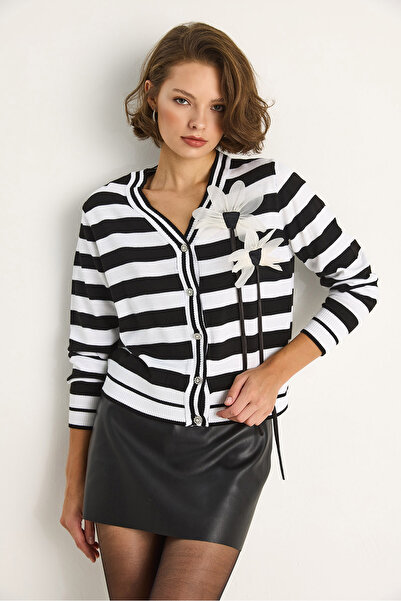 Bianco Lucci Women's Striped Cardigan 20246866