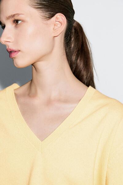 Massimo Dutti Yün karışımlı derin V yaka triko kazak