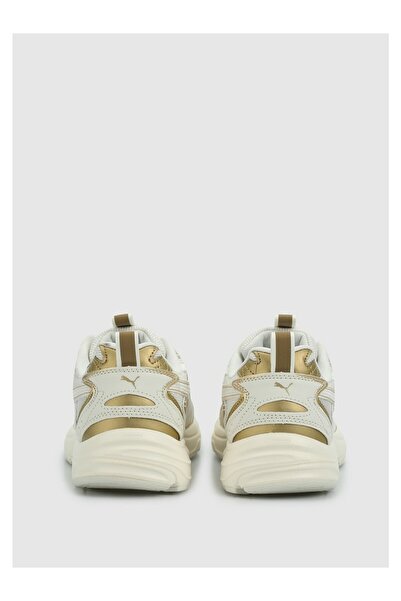 Puma Women's White Milenio Tech Wmns Dayinight Sports & Casual Shoes 40265701-Vaporgray