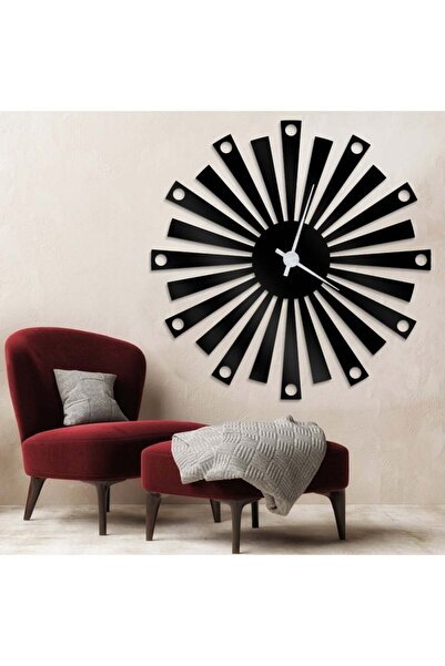 Marktna Distinctive wall clock made of glossy black acrylic