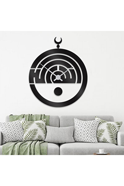 Marktna Distinctive wall clock made of glossy black acrylic