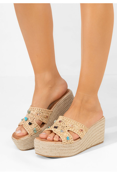 B T Shoes Παντόφλες με πλατφόρμα Laurine μπεζ