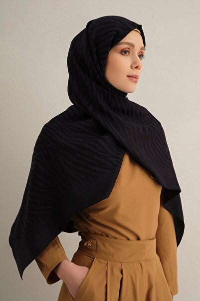 Armine Pamora Shawl - Zebra Patterned 1 - Dark Navy Blue 03