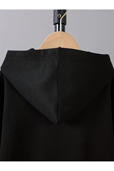 buendiakids Erkek Çocuk Siyah Alevli Futbolcu Silüet Baskılı Kapşonlu Eşofman Altı Takım