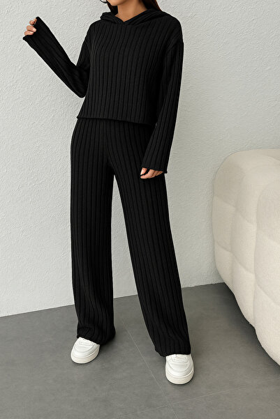 poswicon Fekete kapucnis, bordázott szövetből készült széles szárú alsó felső szett